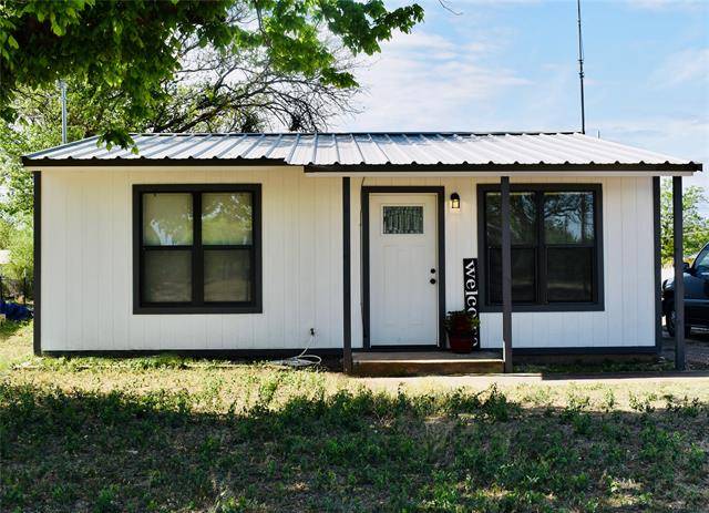 Brady, TX 76825,807 Bee Street