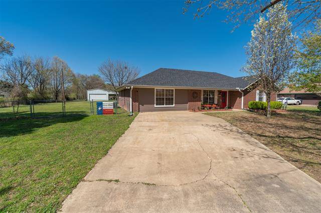 Powderly, TX 75473,310 County Road 35985