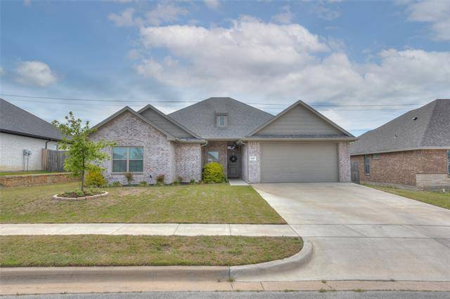 Cleburne, TX 76033,1607 Summercrest Drive