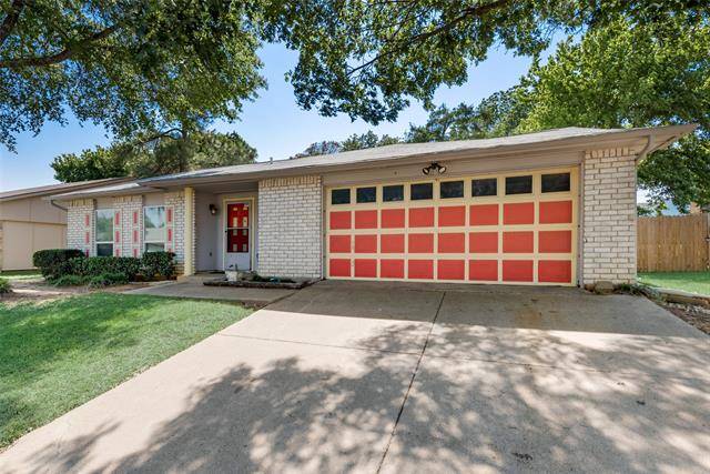 Arlington, TX 76016,2804 Meadowview Drive