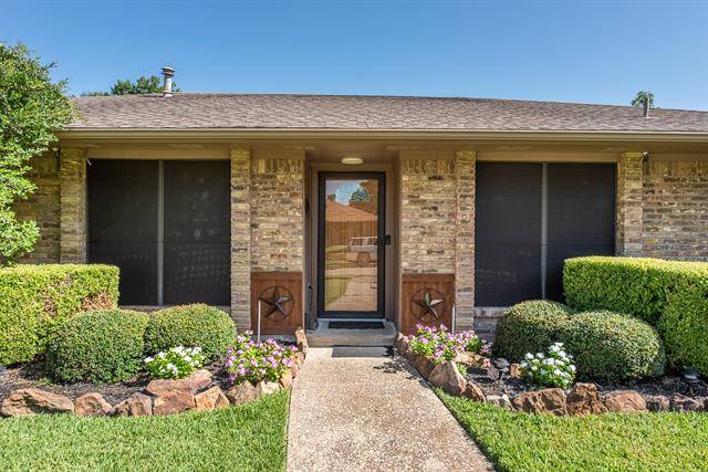 Mesquite, TX 75149,423 Dinalynn Street