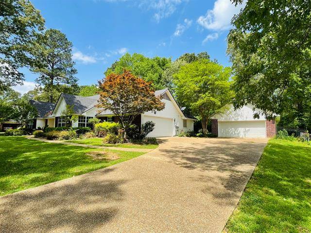 Benton, LA 71006,2831 Hillcrest Circle