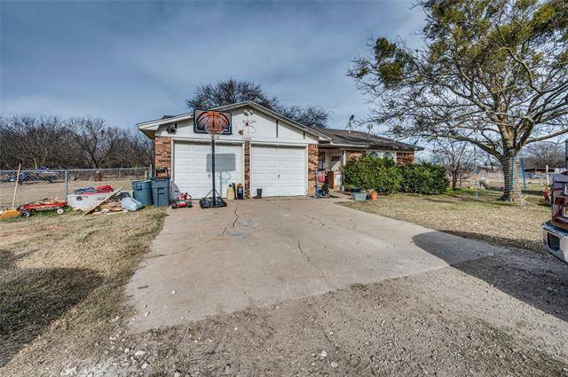 Burleson, TX 76028,11013 County Road 1020