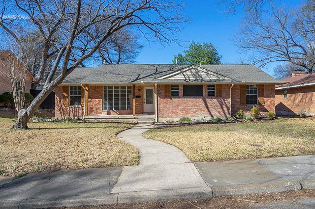 Dallas, TX 75232,937 Ferncliff Trail