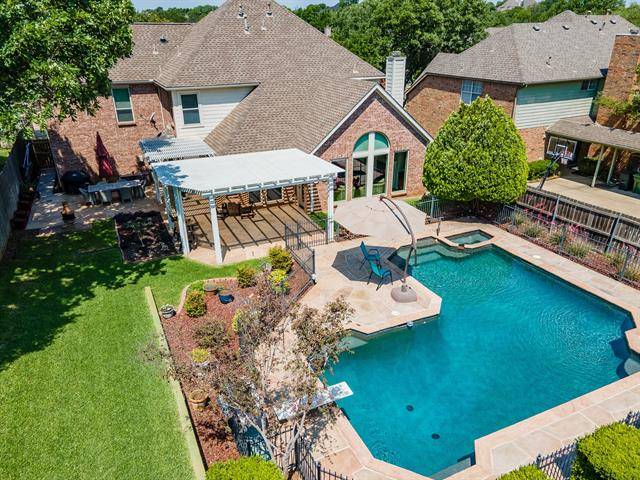 Grapevine, TX 76051,4125 Grace Lane