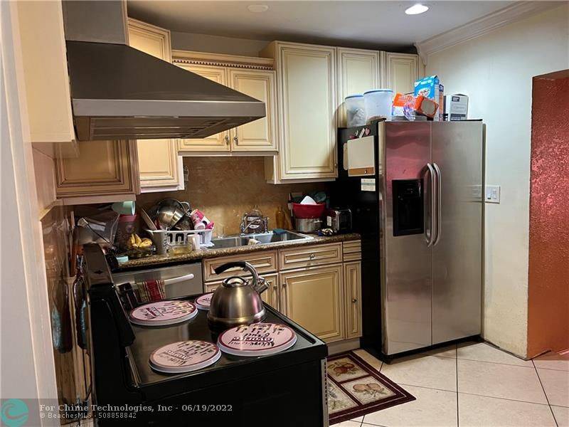 Miramar, FL 33023,6474 SW 28th St