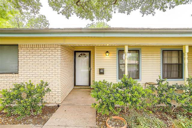 Benbrook, TX 76116,3840 Sagebrush Road