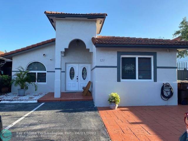 Hialeah Gardens, FL 33018,3355 W 68th St  #121