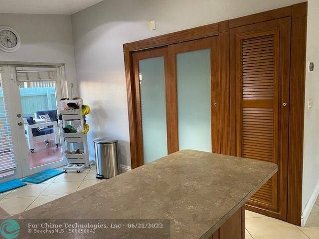 Hialeah Gardens, FL 33018,3355 W 68th St  #121