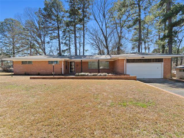 Longview, TX 75601,1104 Gardenia Lane