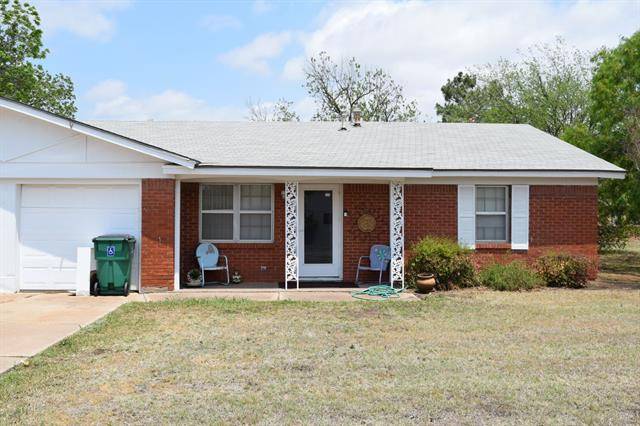 Coleman, TX 76834,904 W Walnut Street