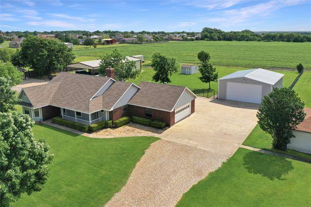 Lavon, TX 75166,516 Lake Road