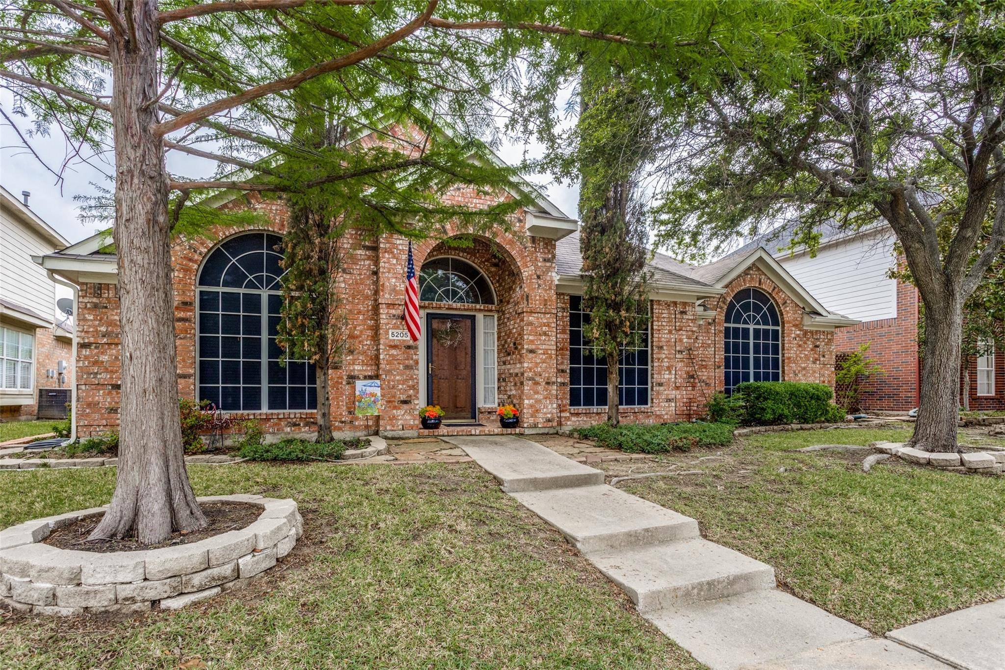 Mckinney, TX 75070,5205 Highlands Drive