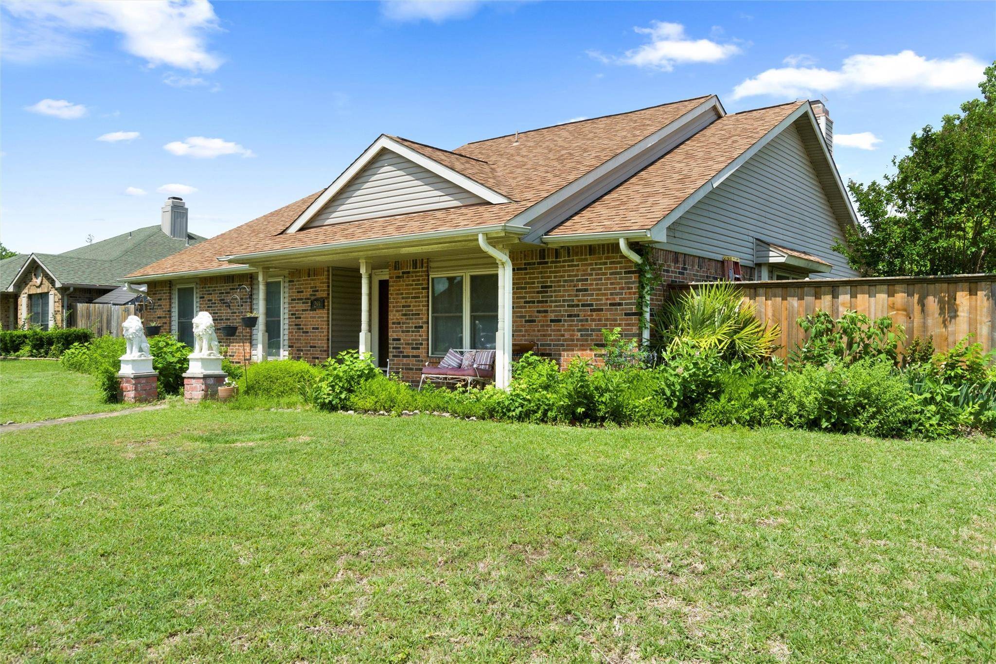 Garland, TX 75040,269 Bellwood Drive