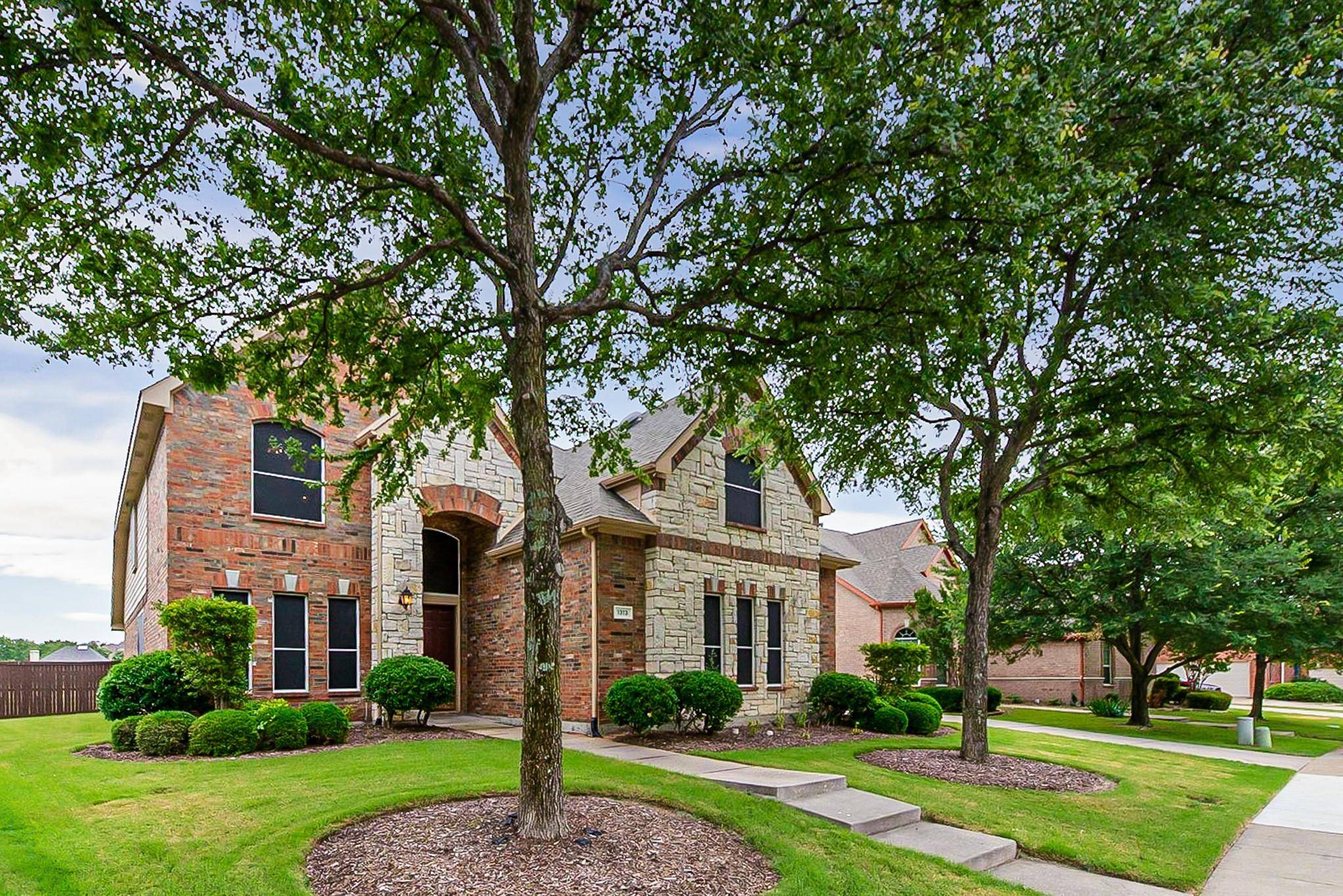 Mckinney, TX 75072,1313 Canyon Creek Drive