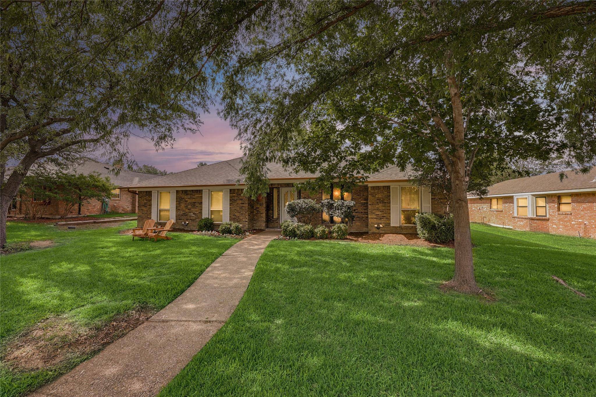 Carrollton, TX 75006,2614 Timberleaf Drive