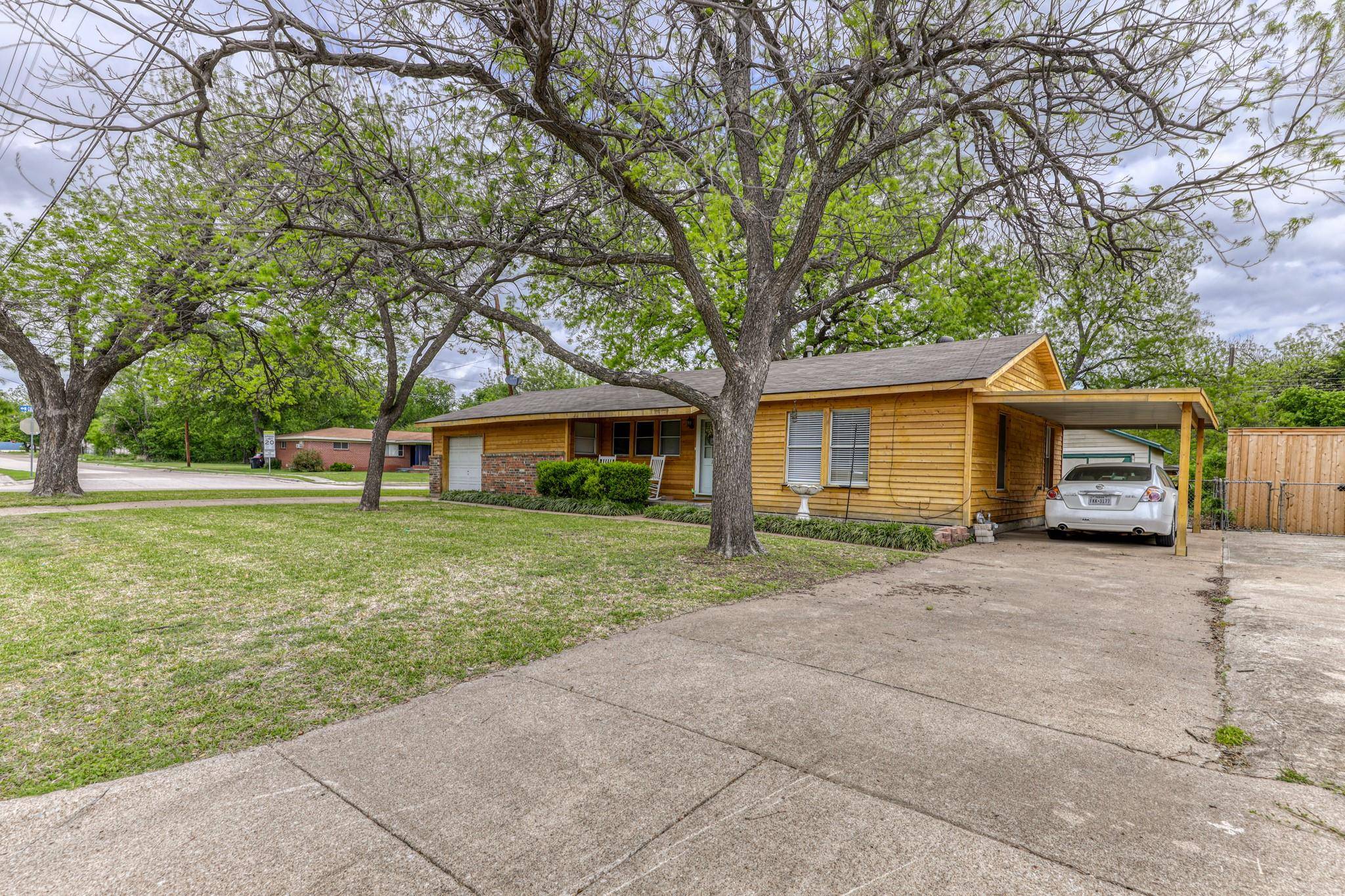 Benbrook, TX 76126,1001 Warden Street