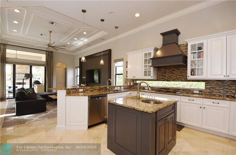 Parkland, FL 33076,10025 Bay Leaf Ct