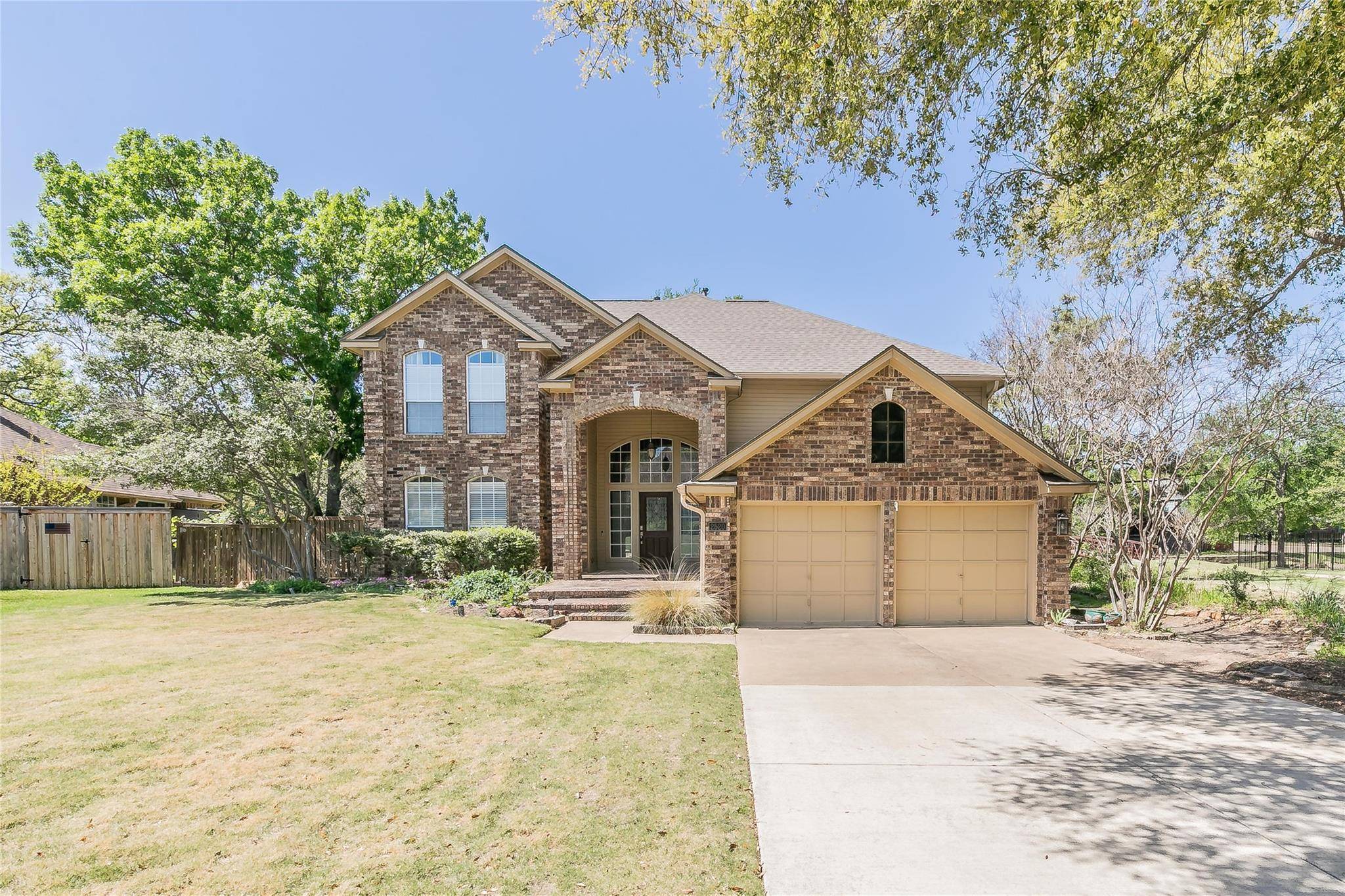 Highland Village, TX 75077,2520 Rosedale Street