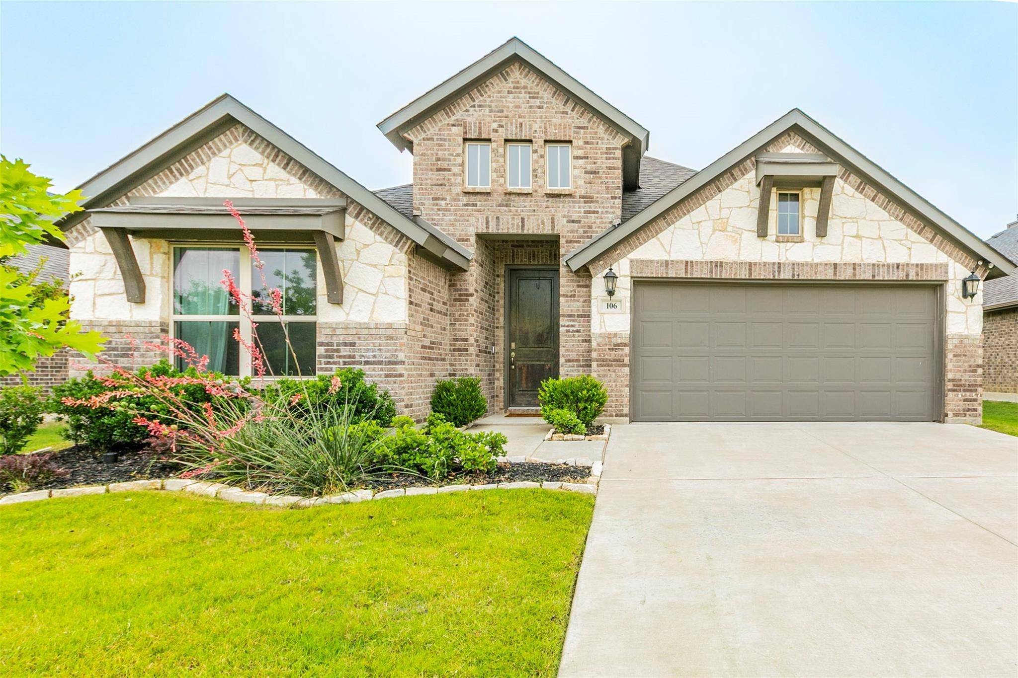 Waxahachie, TX 75167,106 Old Spanish Trail