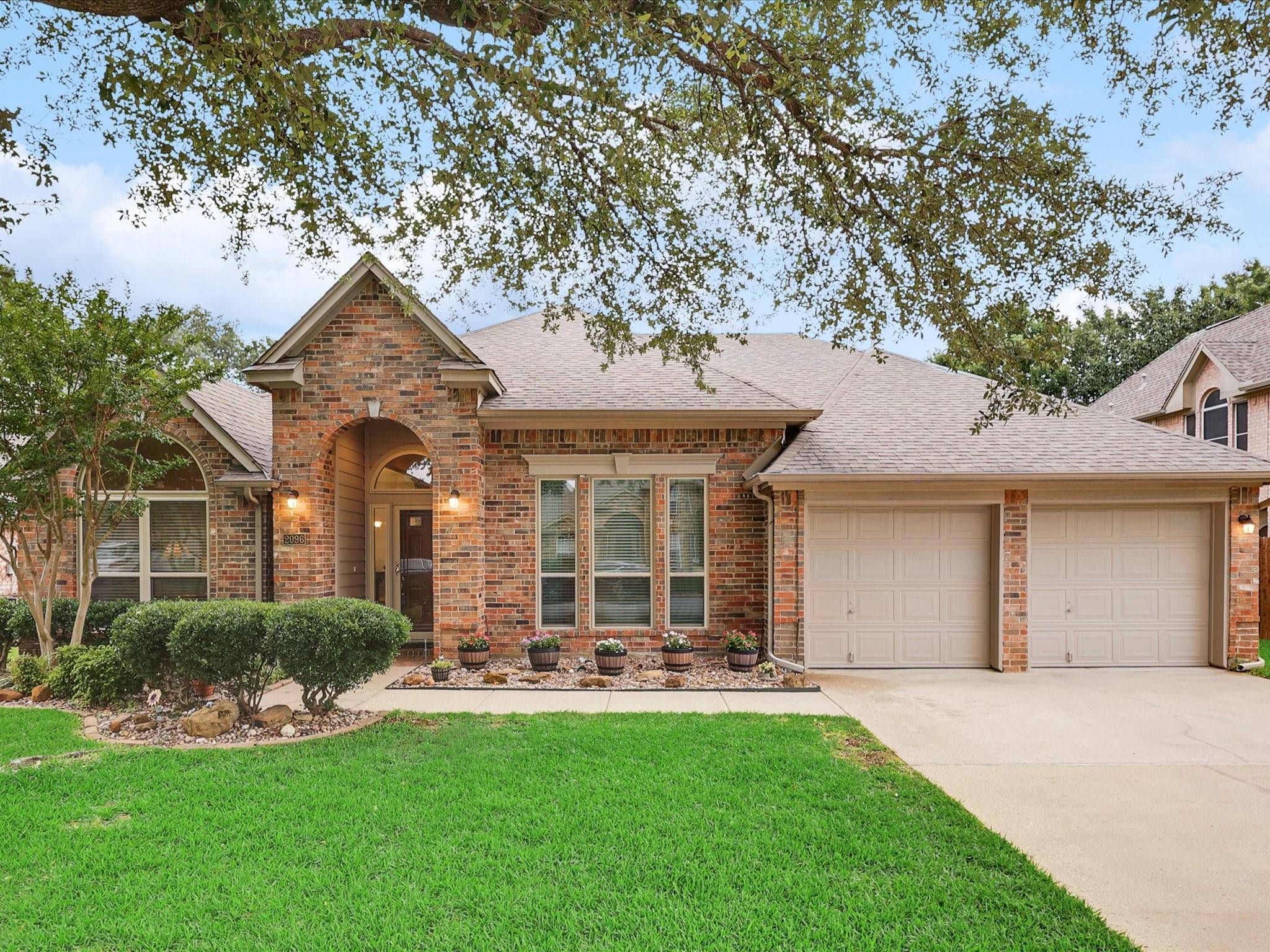 Grapevine, TX 76051,2096 Brookgate Drive