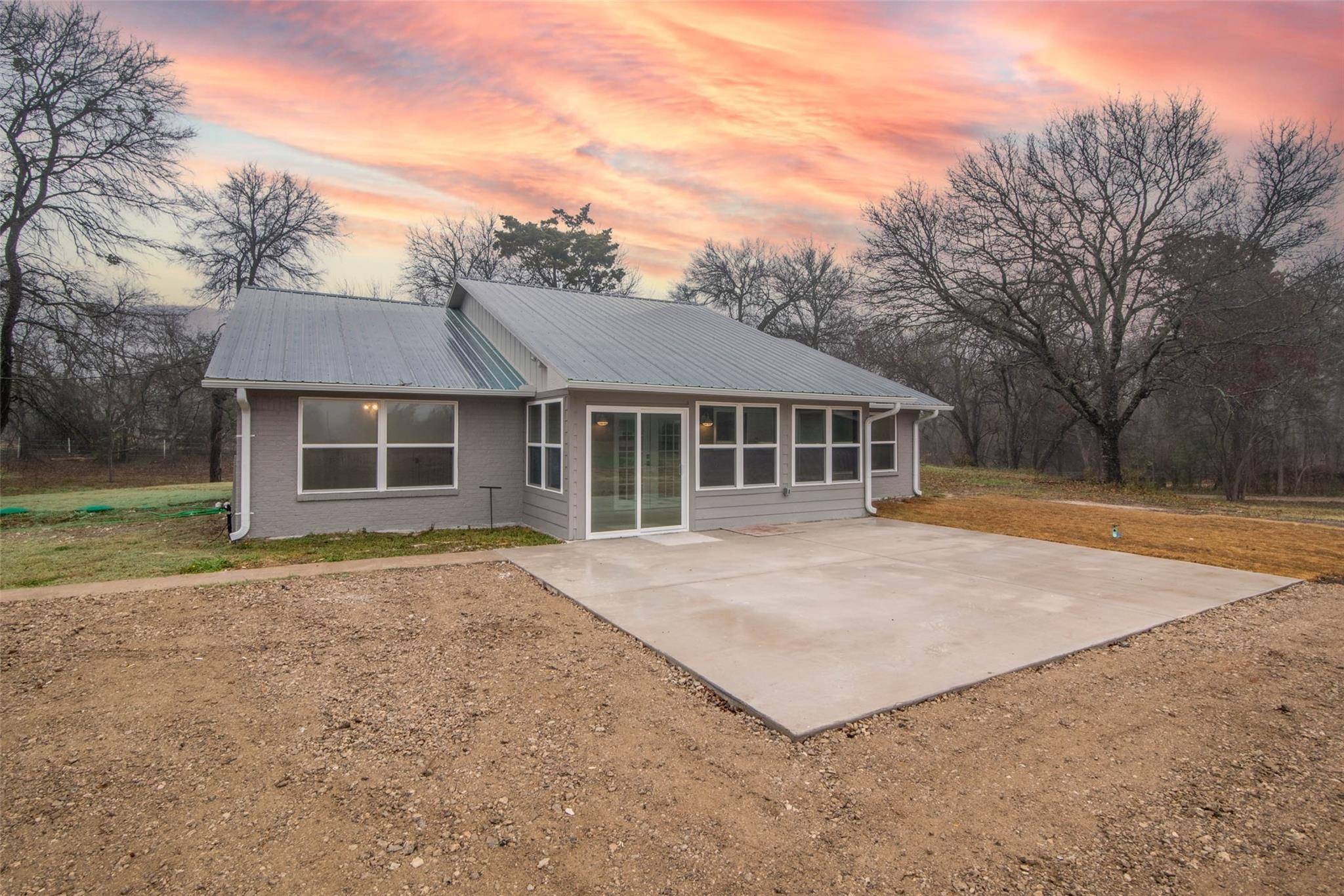 Whitewright, TX 75491,39 Poage Road