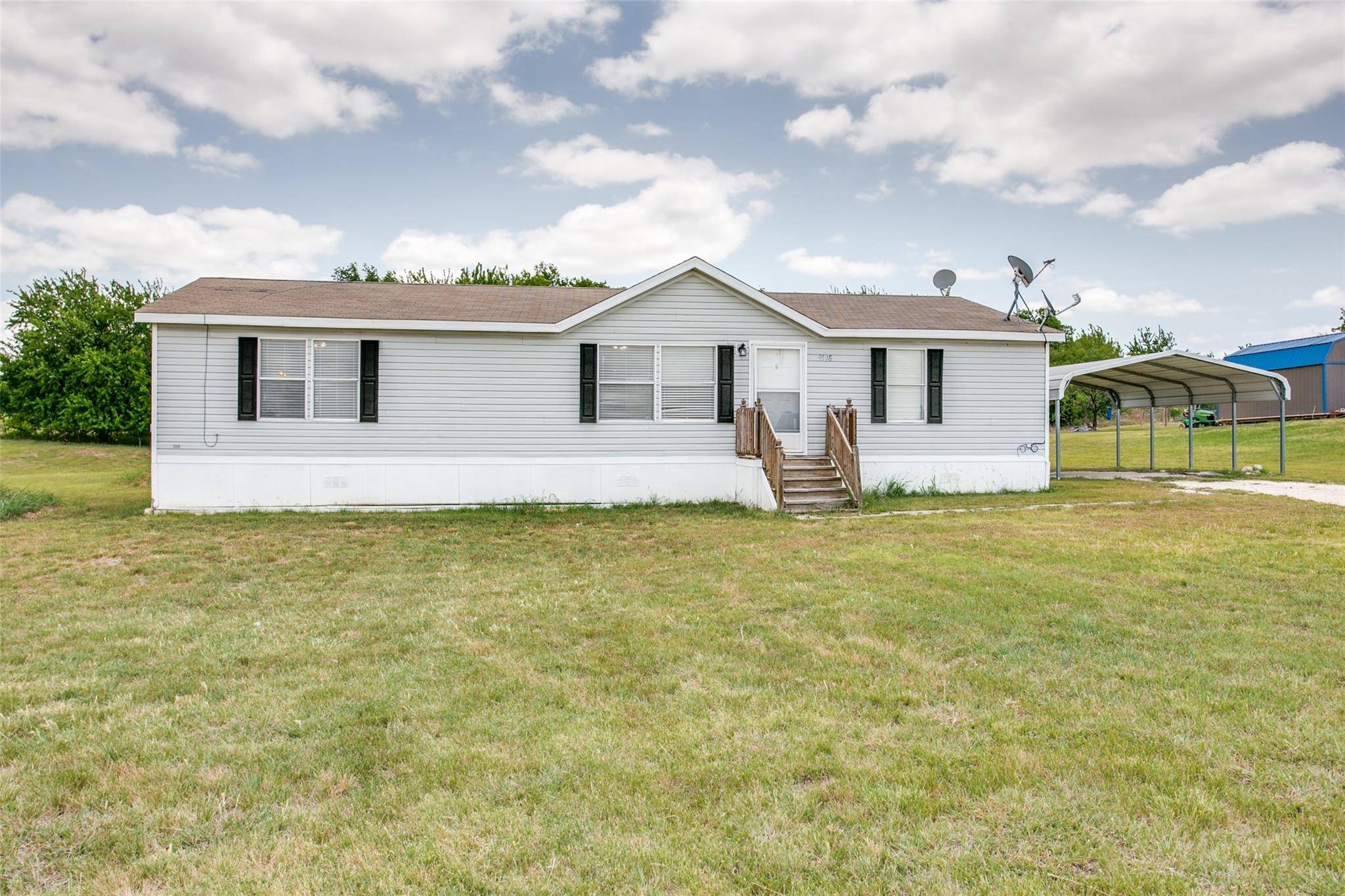 Joshua, TX 76058,9108 Montana Street