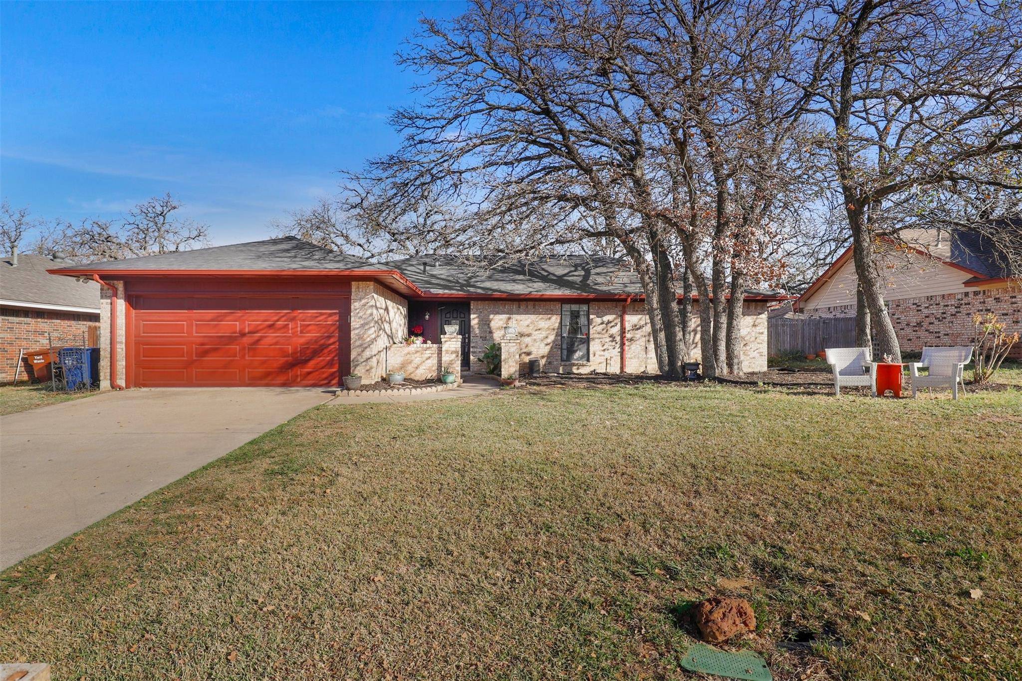 Denton, TX 76209,1416 Briarwood Street