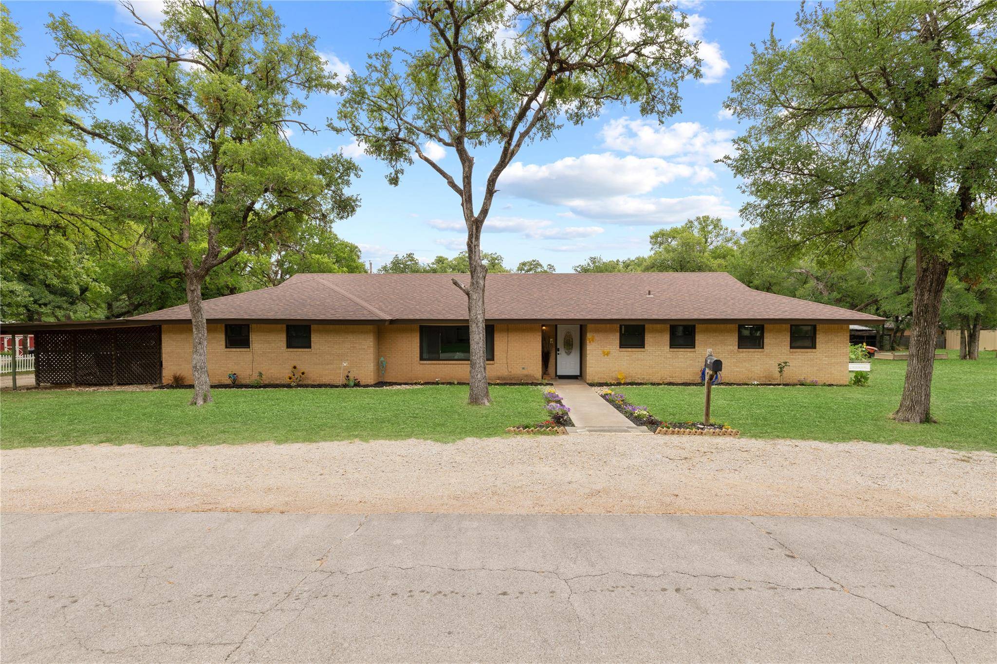 Mineral Wells, TX 76067,604 Cedar Street