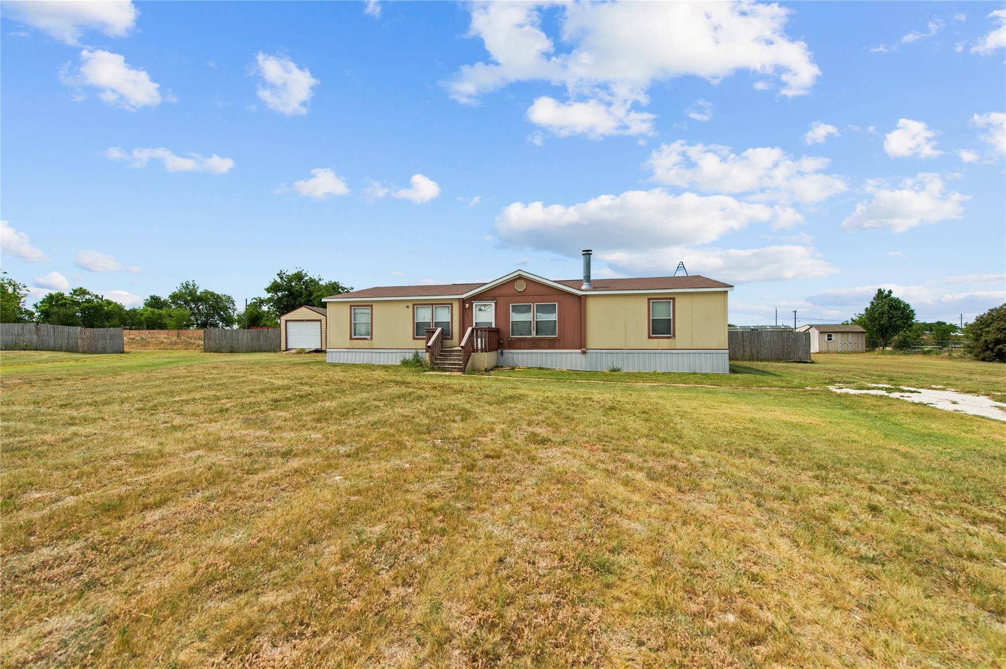 Rhome, TX 76078,1406 Grand Prix