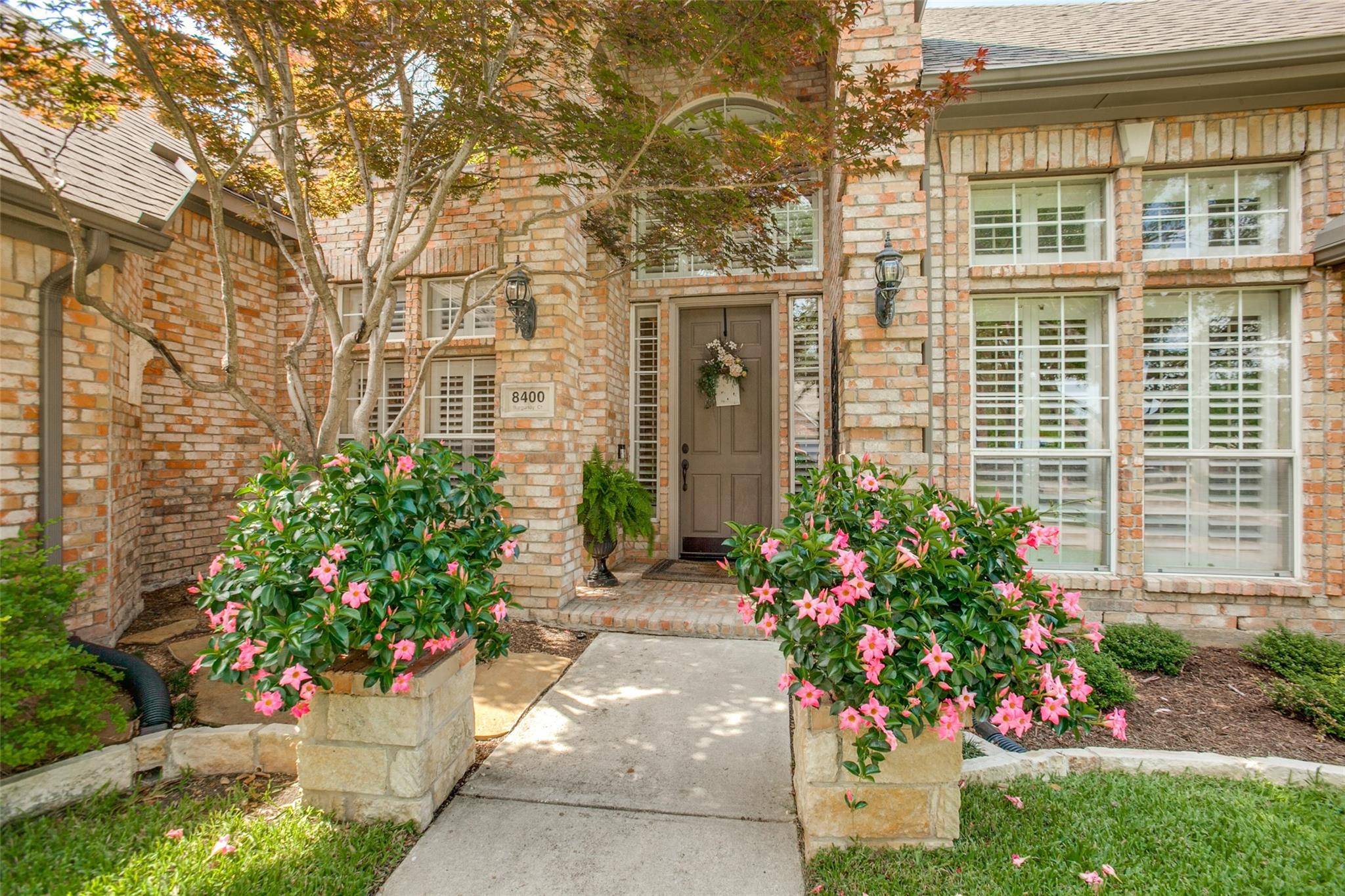 Mckinney, TX 75072,8400 Burgundy Court