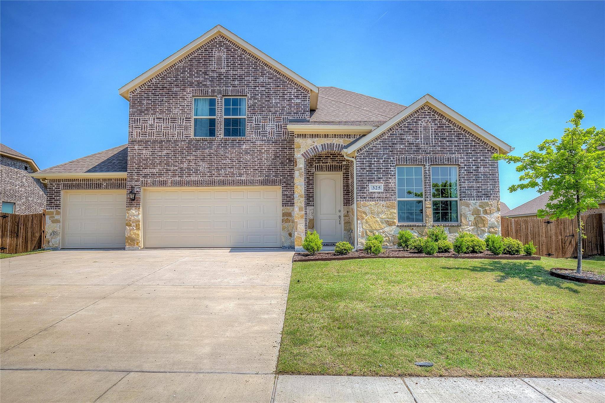 Forney, TX 75126,325 Bitterroot Court