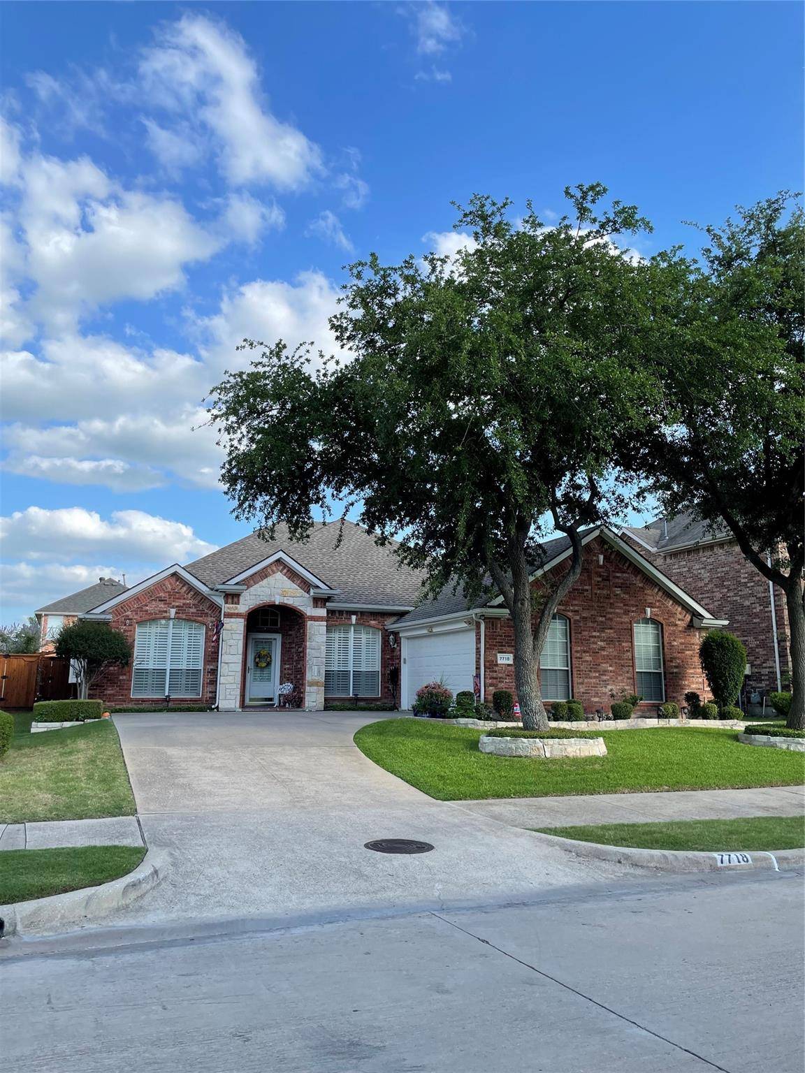 Rowlett, TX 75089,7718 Stonehaven Drive