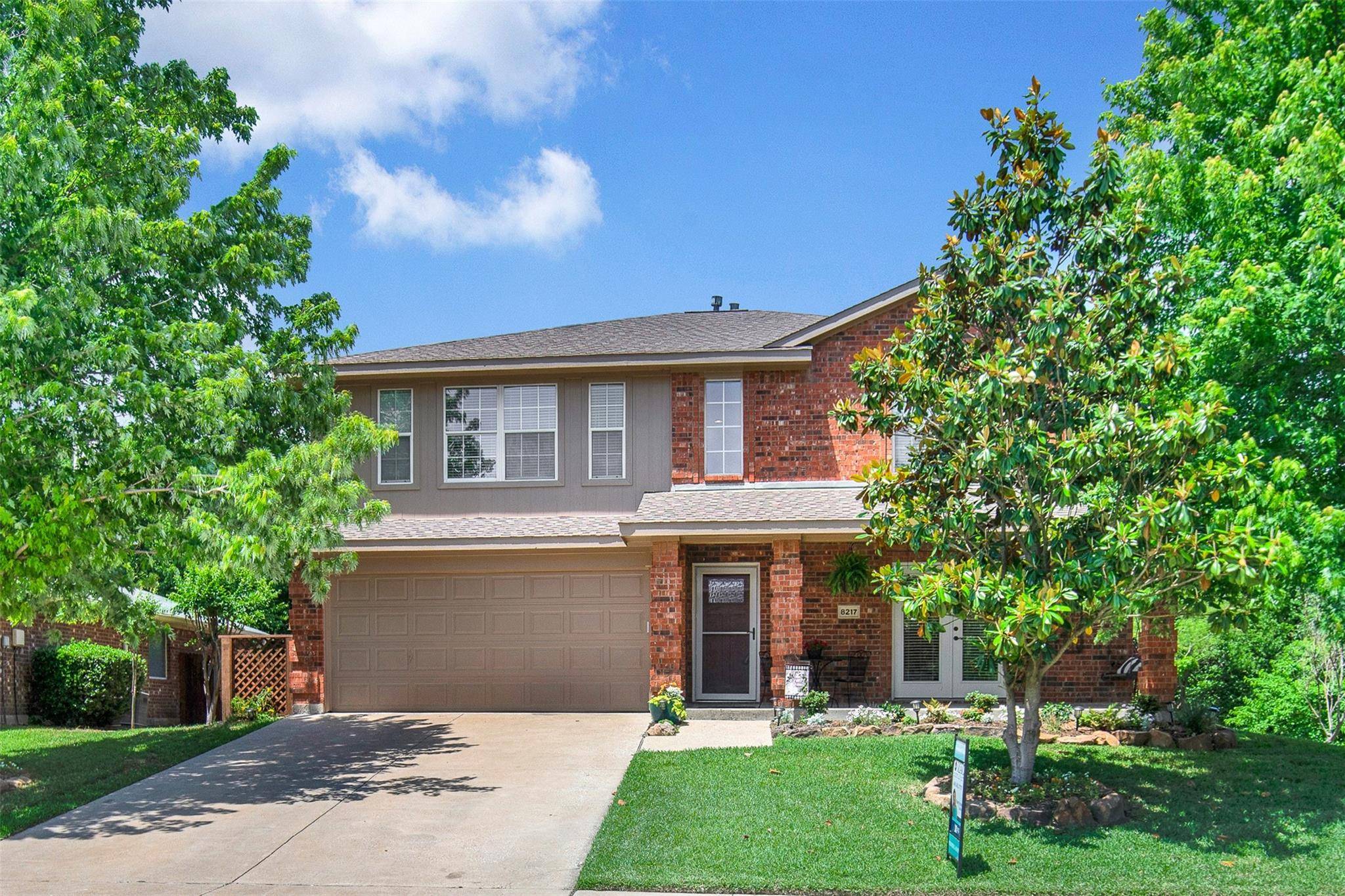 Rowlett, TX 75089,8217 Sailors Street