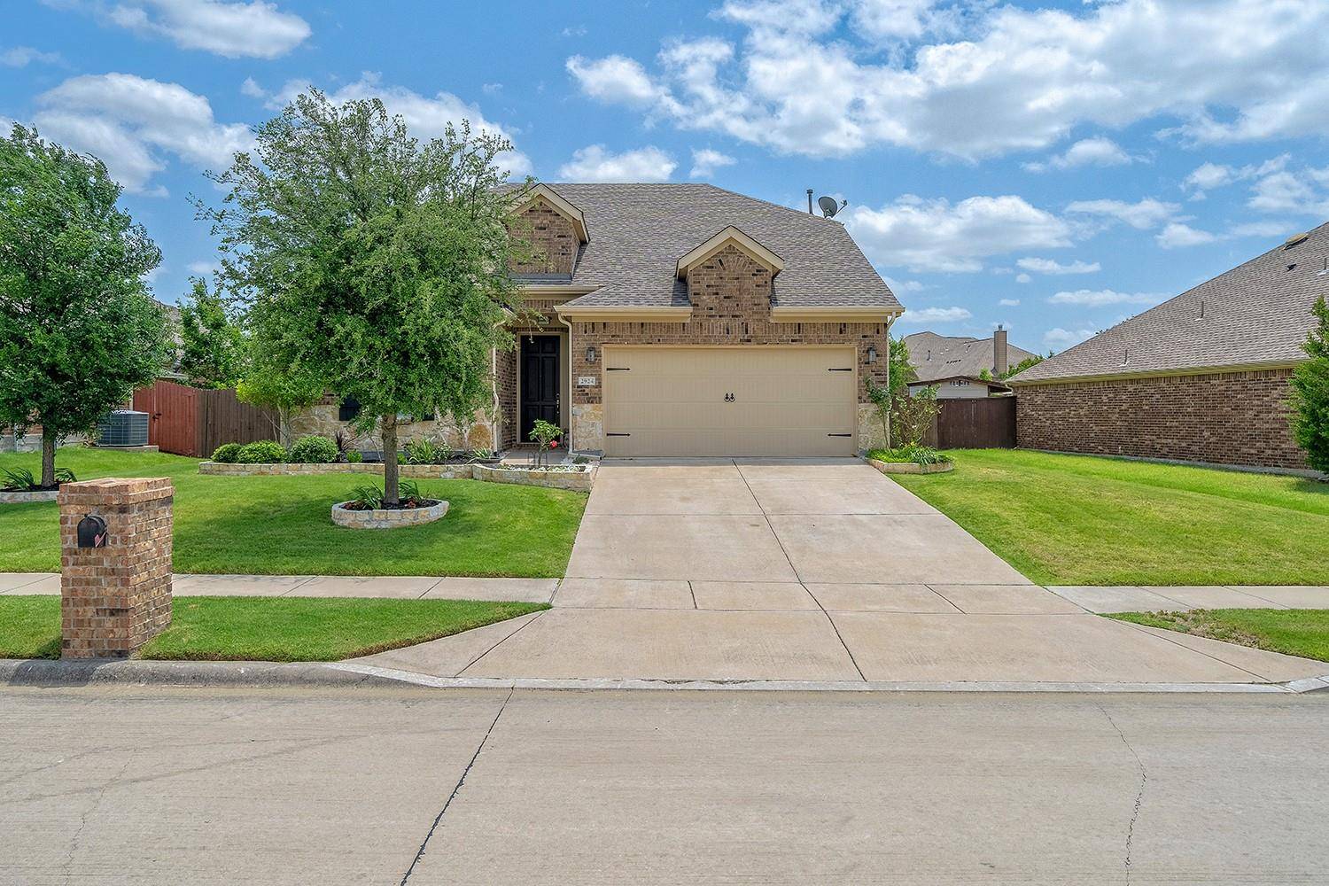 Little Elm, TX 75068,2924 Aurora Mist Drive