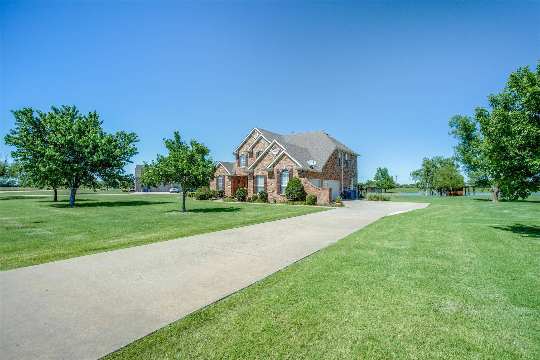 Princeton, TX 75407,113 Island Way