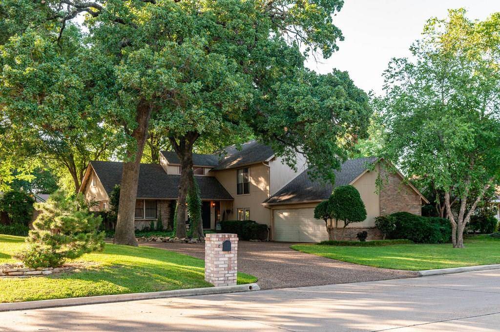 Mansfield, TX 76063,1315 CLOVER HILL Road