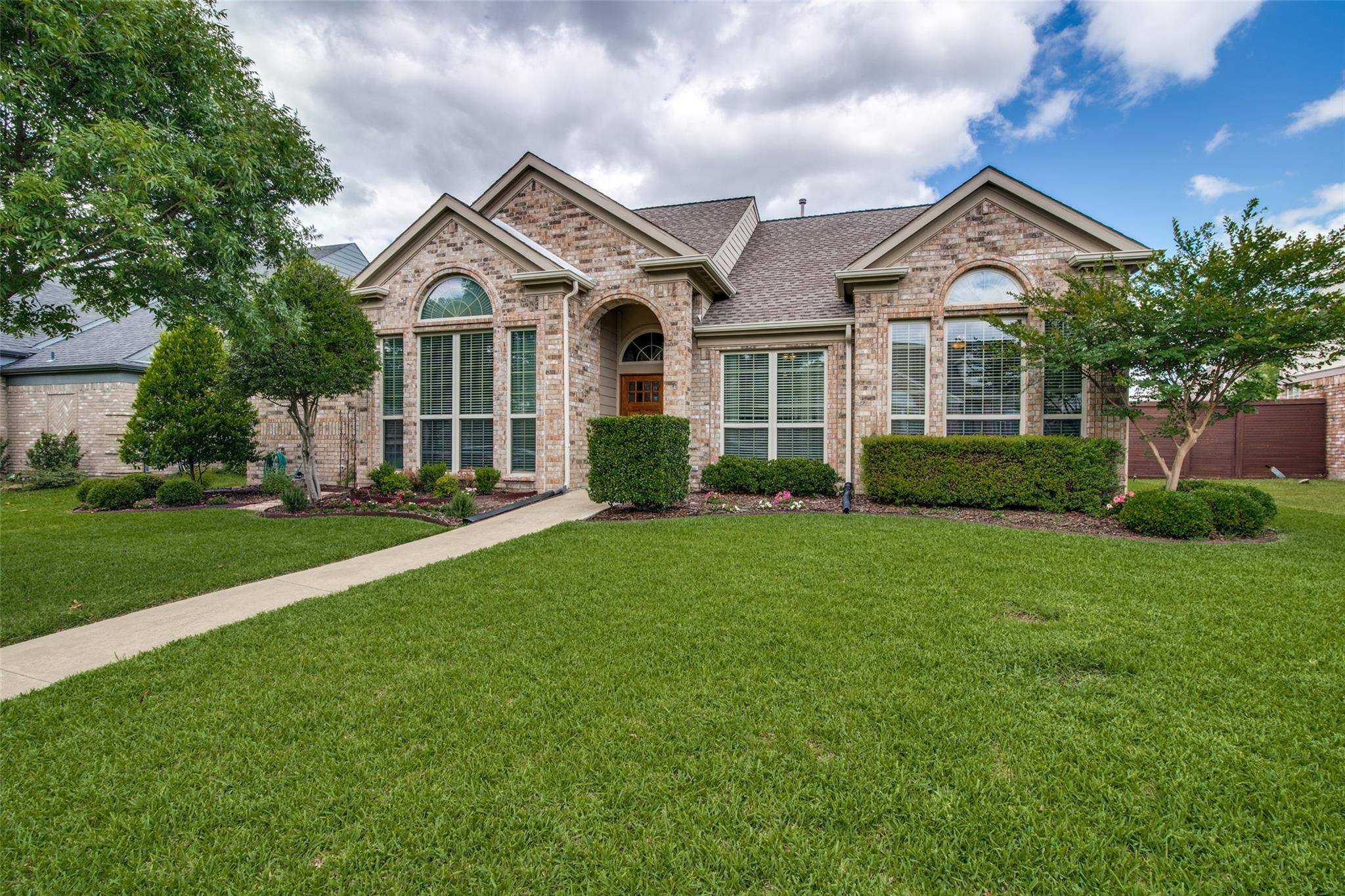 Rowlett, TX 75088,5610 Willowbrook