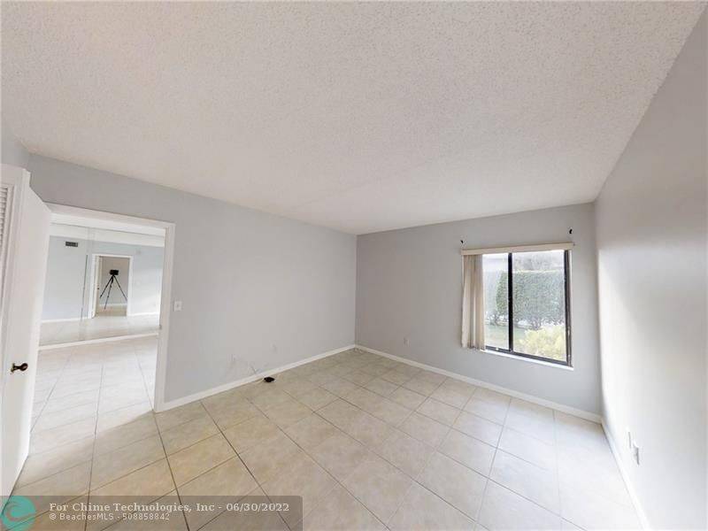 Boca Raton, FL 33487,351 Club Cir  #101