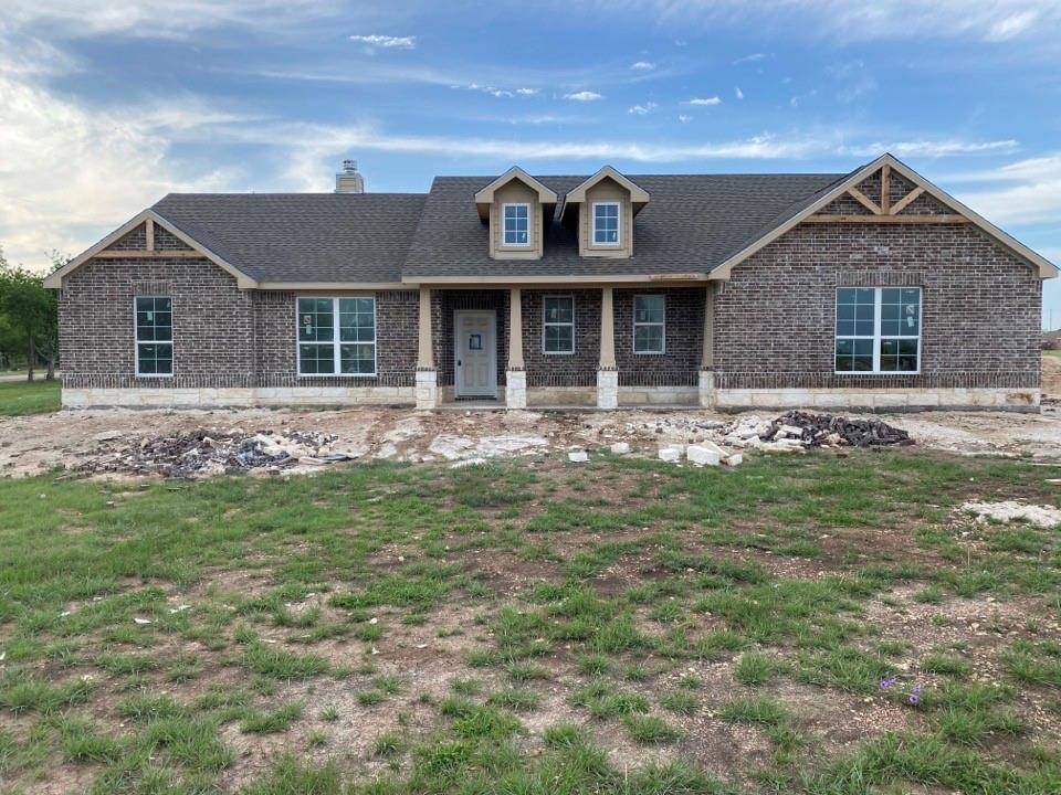 Rio Vista, TX 76093,324 Olde Knoll Place