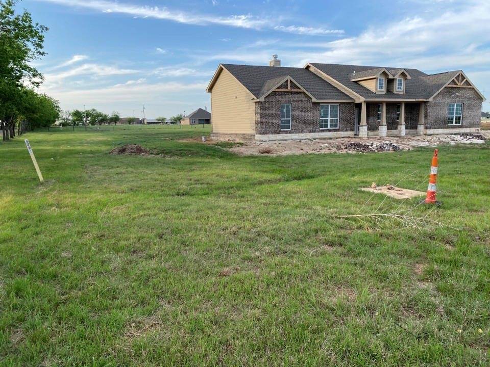 Rio Vista, TX 76093,324 Olde Knoll Place