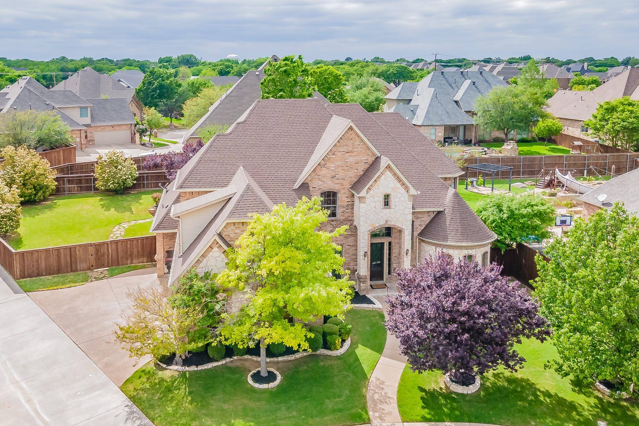 North Richland Hills, TX 76182,7905 Forest Lakes Court