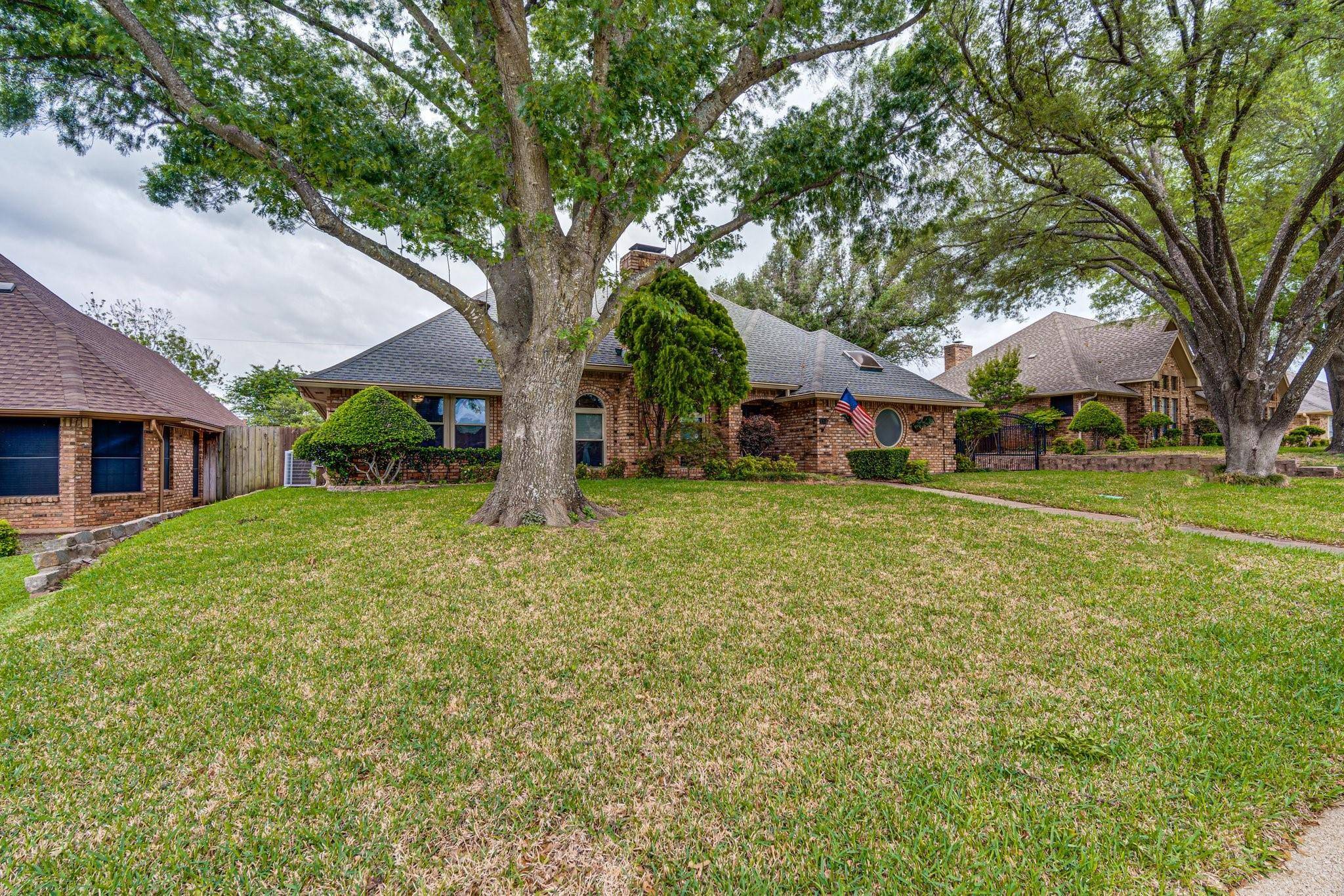 Mansfield, TX 76063,1104 Shady Oak Trail