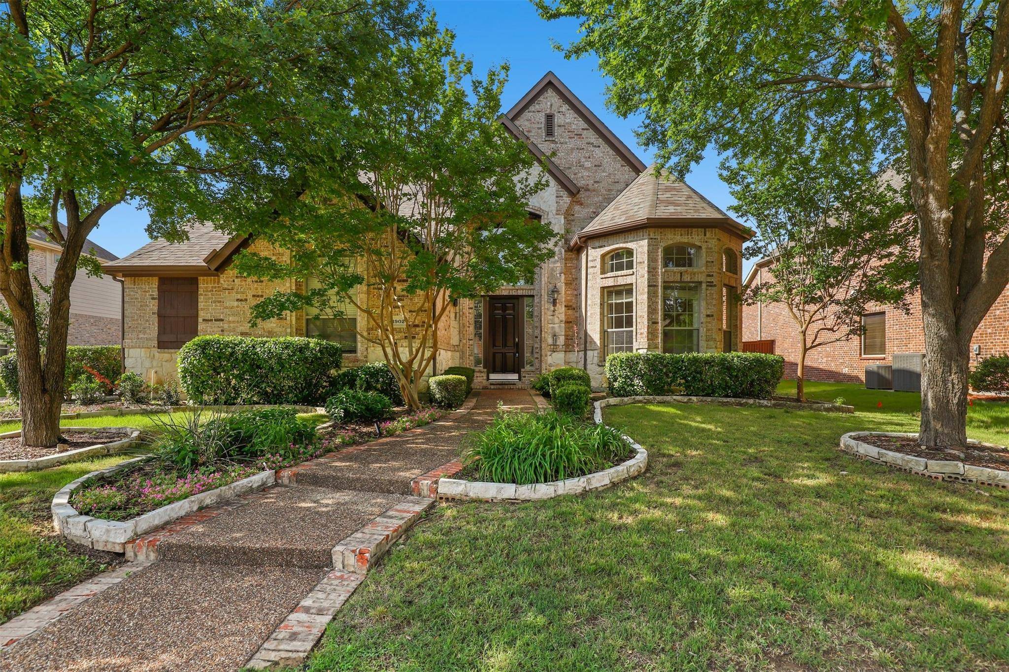 Allen, TX 75002,1902 Armstrong Drive