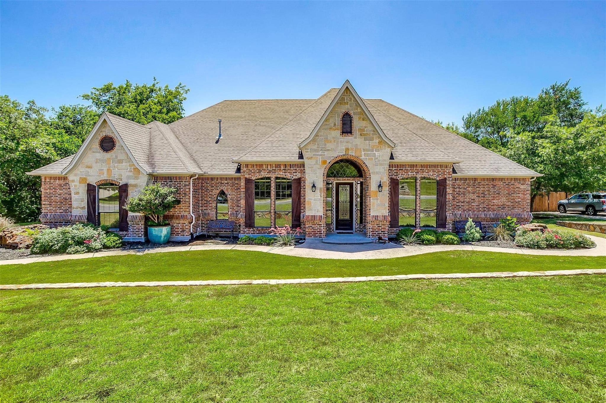 Aledo, TX 76008,202 Creek Side Drive