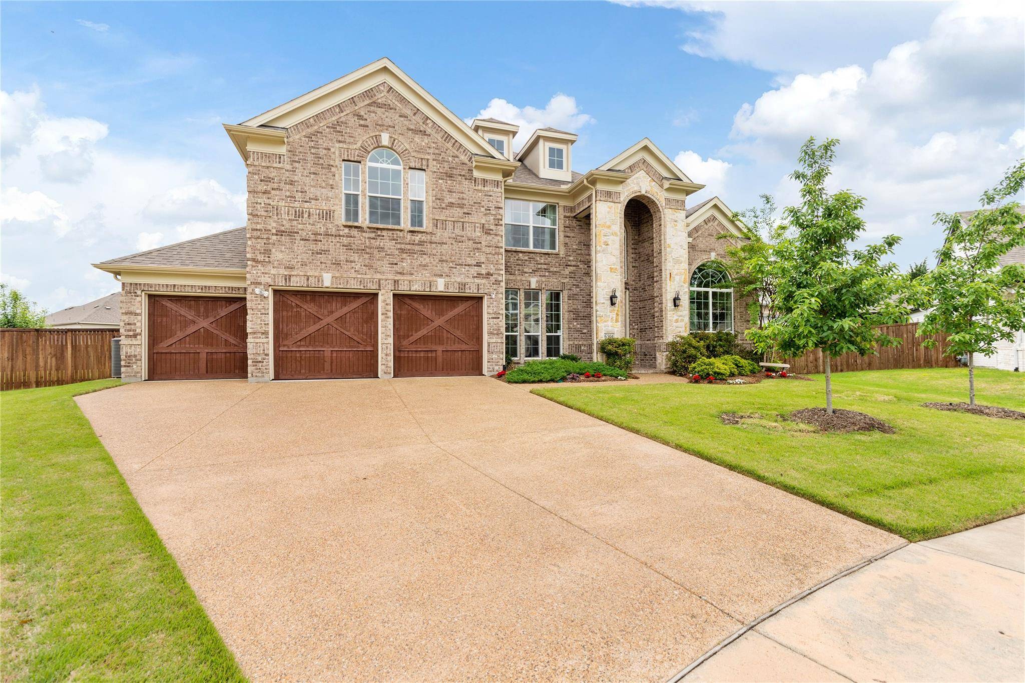 Plano, TX 75074,6304 Expedition Circle