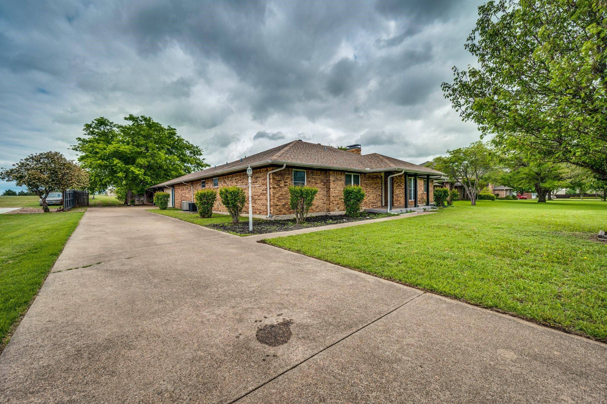 Oak Leaf, TX 75154,111 Red Oak Creek Drive