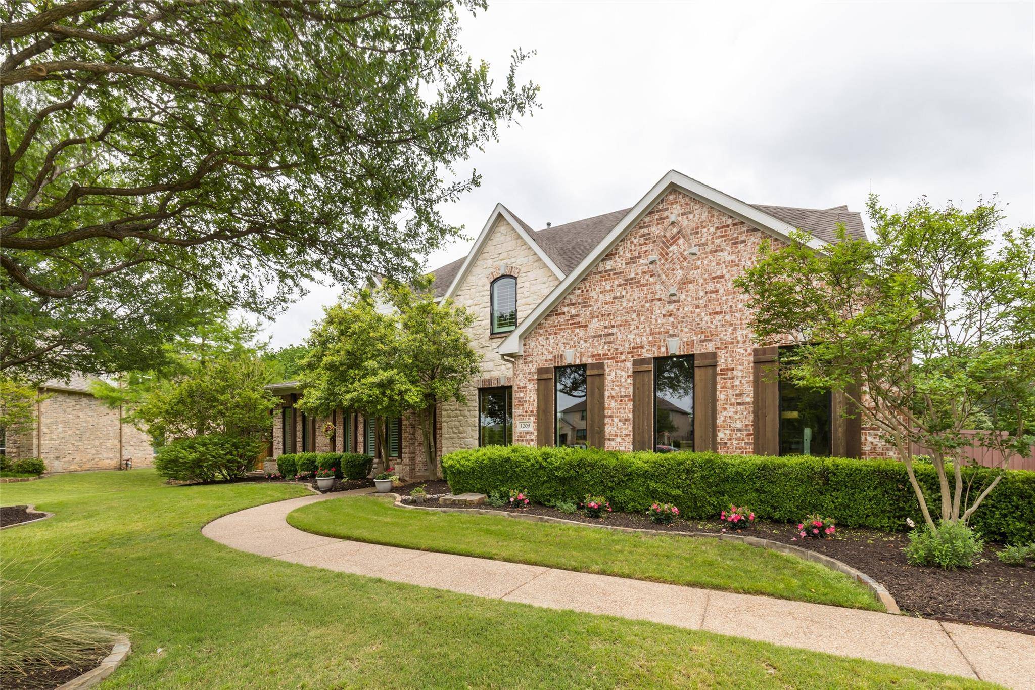 Southlake, TX 76092,1209 Bay Meadows Drive