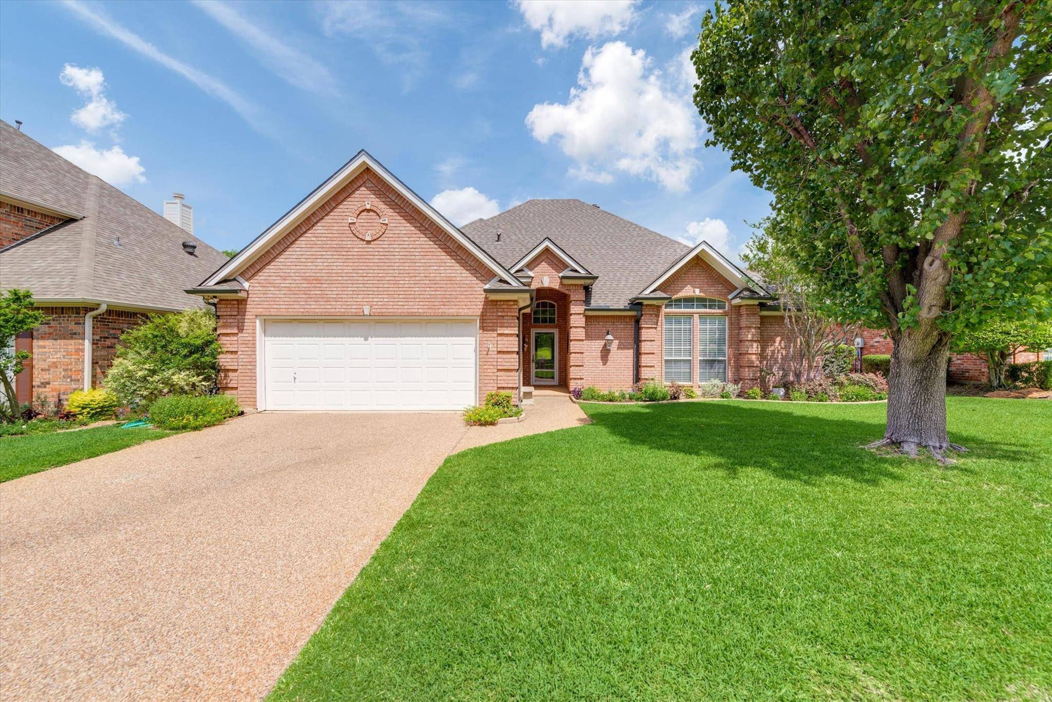 Bedford, TX 76021,2505 Peach Blossom Court