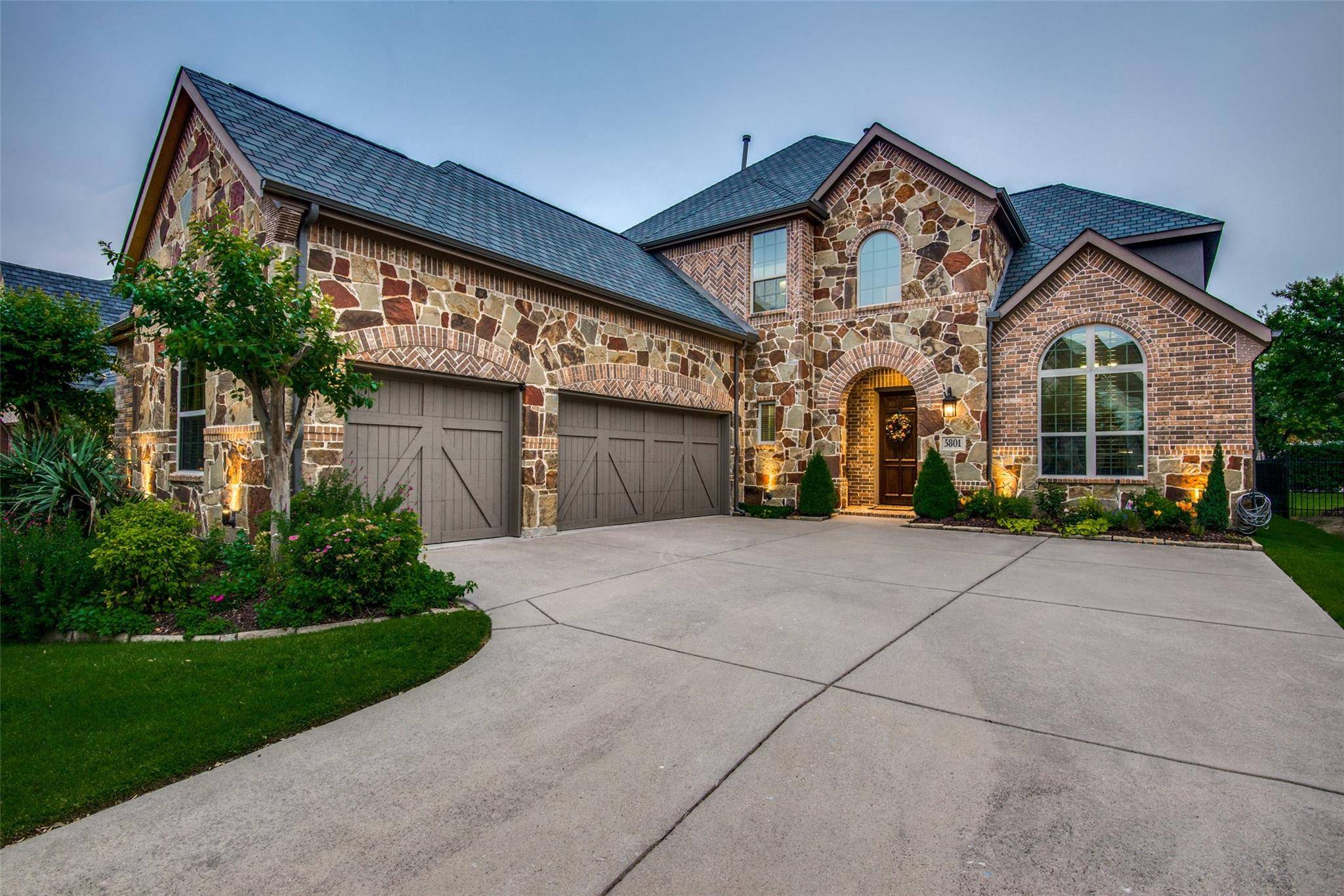 Mckinney, TX 75070,5801 Heron Bay Lane